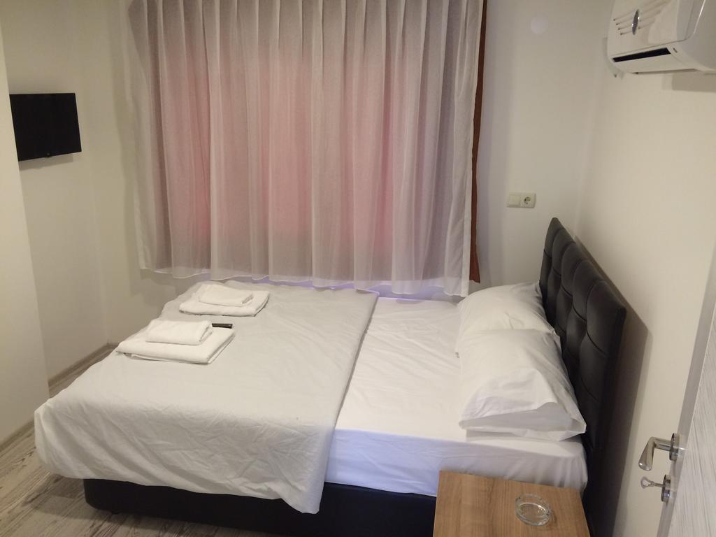 Aydin Eli̇T Pansi̇Yon Bed & Breakfast Room photo